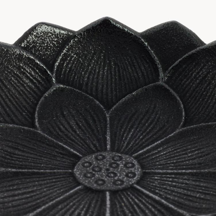 Iwachu Incense Burner - Black Lotus Flower - 1