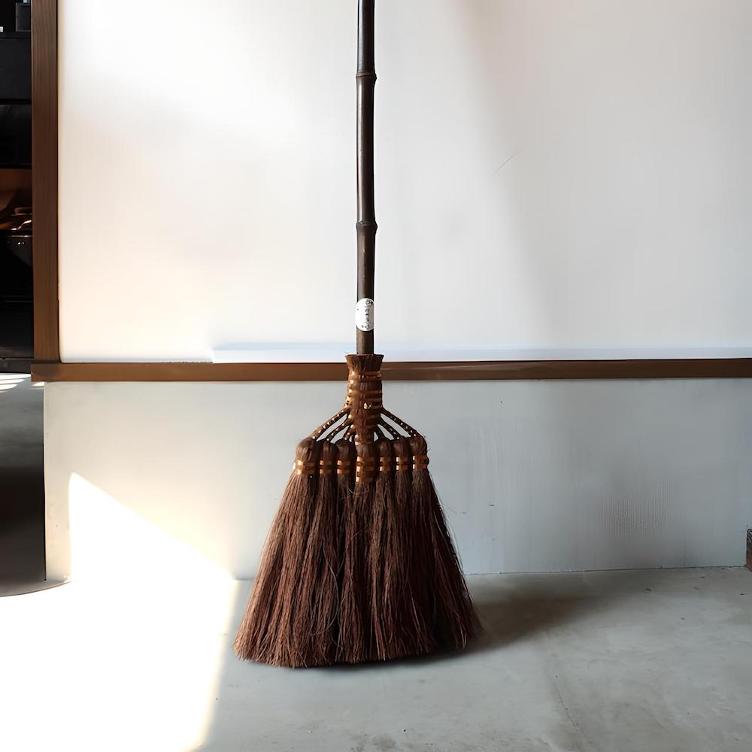 Shuro Broom - 1