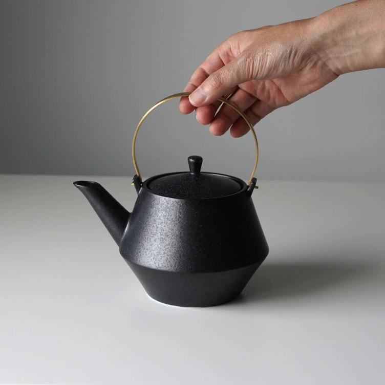 Teapot - Frustum (black) - 3