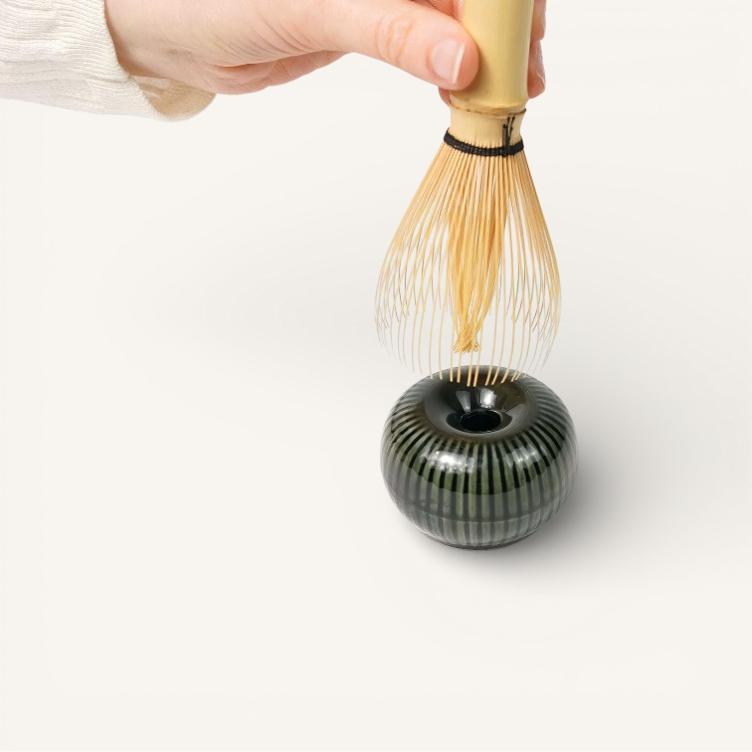 Matcha-Besenhalter – Kusenaoshi Dango - 0