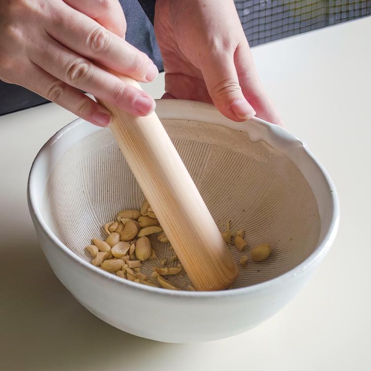 Stössel – Surikogi Hinoki (24 cm) - 1